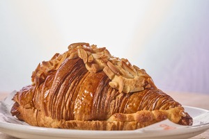 Drivu Almond Croissant 