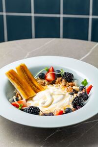 Drivu Super Food Granola Bowl