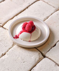 Drivu Raspberry Rose Panna Cotta