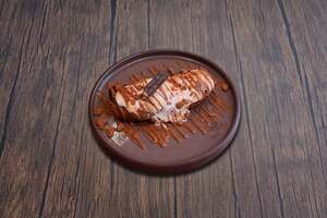 Biscoff French toast - Wolves Cafe sharjah