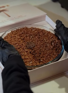 Drivu Crunchy Cake (Ready for Pick-Up)