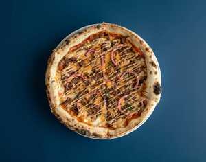 Drivu Beef brisket pizza