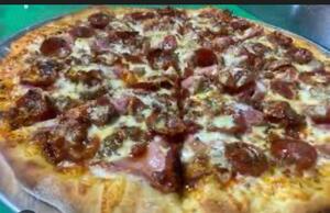 Drivu 4 Meat Pizza 4 بيتزا لحم