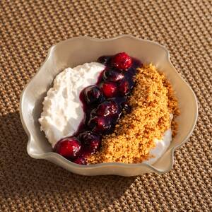 Disassembled Cheesecake - La Petite Cafe abu-dhabi