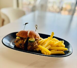 Drivu Hattan Classic Wagyu Beef  Burger