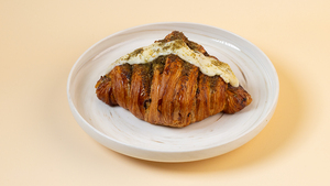 Drivu Zaatar Cheese Croissant