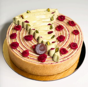 Drivu Pistachio Rose Cake (24hrs in advance)