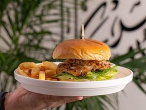 Drivu Chicken Burger With Fries