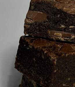 Original Brownie - Whisk Bakery ajman