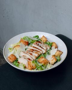 Drivu Grilled Chicken Caesar Salad