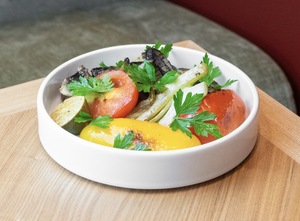 Drivu Grilled Mediterranean Salad 