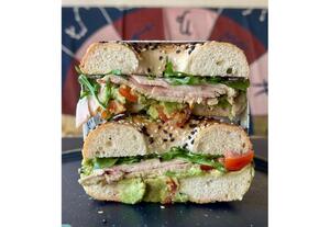 Drivu Smoked Turkey & Avo Bagel