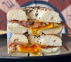 Drivu Breakfast Roll Bagel