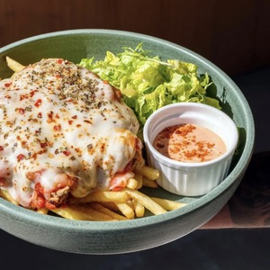 Drivu Chicken Parmigiana
