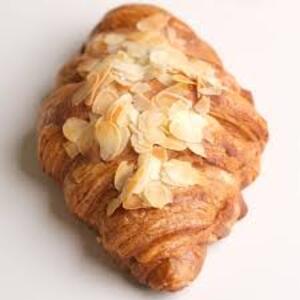 Drivu Almond Croissant 