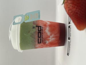 Drivu Ice Strawberry Matcha 
