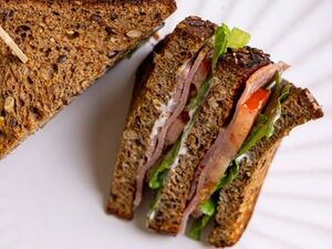 Drivu Turkey Club Sandwich