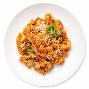 Pink Sauce Chicken Pasta - Protein House  dubai