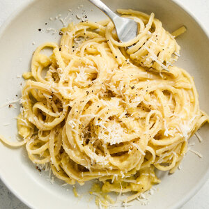 Drivu White Sauce Spaghetti with Mushroom