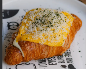 Drivu Creamy Cheese Croissant
