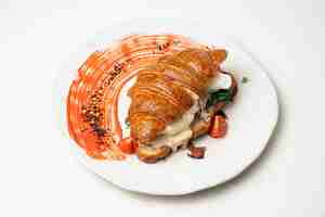 Drivu Egg Benedict Croissant