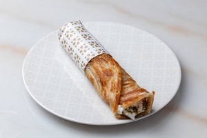 Drivu Labneh, Honey with Zaatar - Paratha 