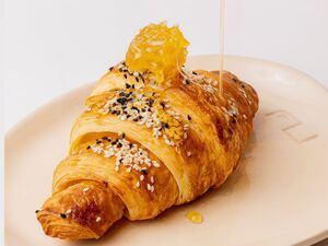 Drivu Kiri & Honey Croissant