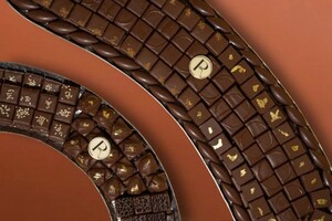 Drivu Half Moon Tray Chocolates
