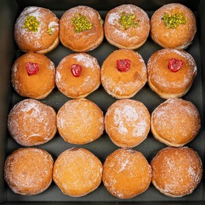 Drivu Assorted Donuts (16 pieces)