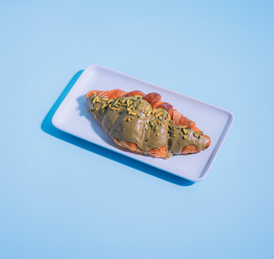Drivu Pistachio Croissant