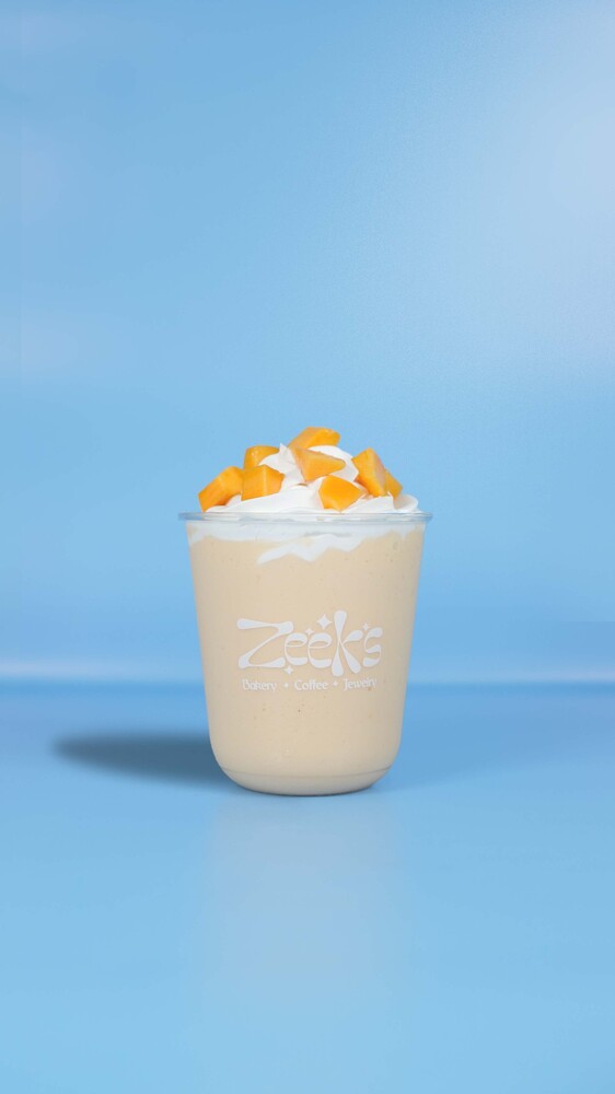 Zeeks Cafe AlDanah  