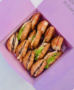 Drivu Box of 12 Assorted Mini Croissant