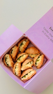 Drivu Box of 12 Mini Scrambled Egg Croissants
