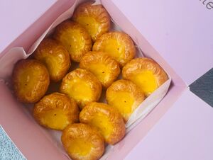 Drivu Box of 12 Danish Pastry with Custard Filling