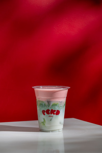 Drivu Strawberry Matcha