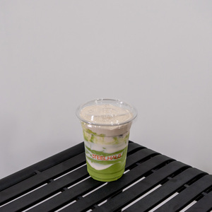 Drivu Iced Banana Matcha 