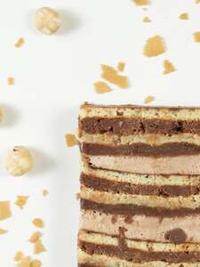 Drivu layers cake (hazelnut and wafers)