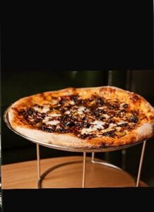 Drivu Beef Ragu Pizza