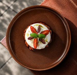Drivu  Burrata with Peperonata