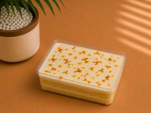 Drivu Small Saffron Cake