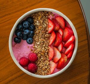 Drivu Raspberry Granola Parfait