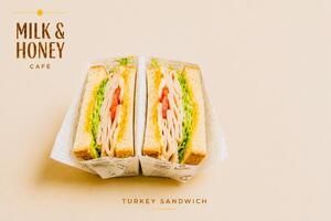 Drivu Turkey Sandwich