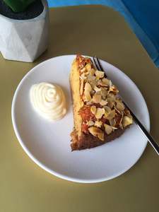 Drivu Carrot Cake