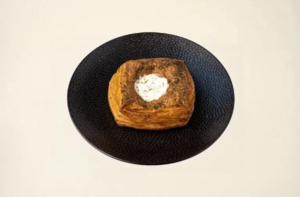 Drivu Zaatar Labneh Croissant