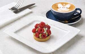 Drivu Pistachio Raspberry Tart