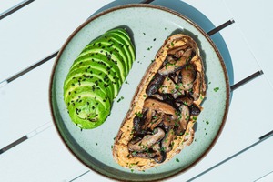Drivu Mushroom Toast with Hummus