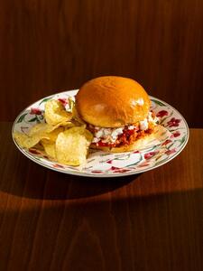 Drivu Fluffy Shakshuka Bun