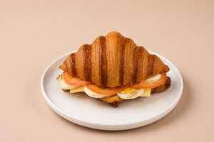 Drivu Egg Croissant Sandwich