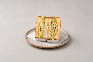Drivu Chicken & Avocado Melt