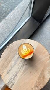 Drivu Saffron Latte